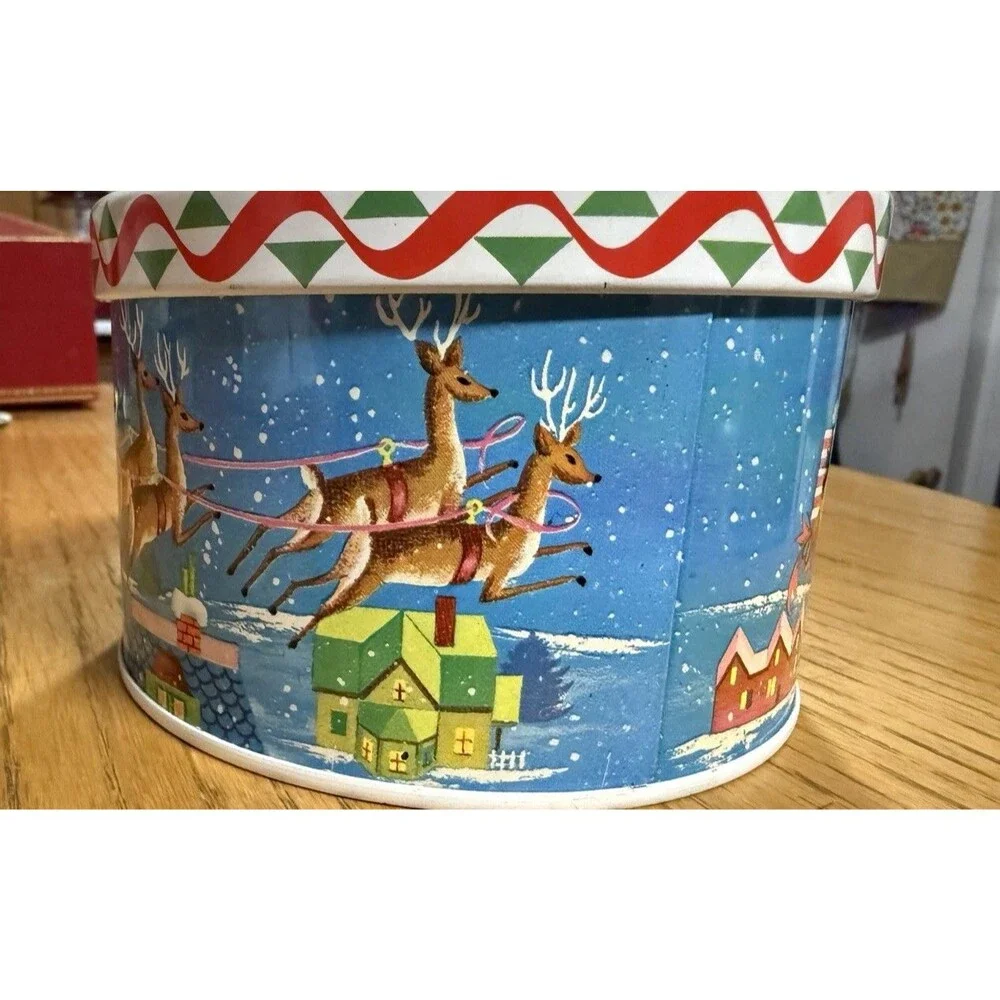Vintage Daher Santa Extra Good Boys Girls List Sleigh Reindeer Christmas Tin